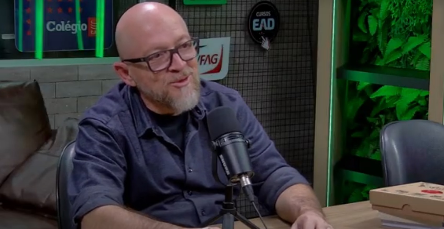 Entrevista - Thumbnail